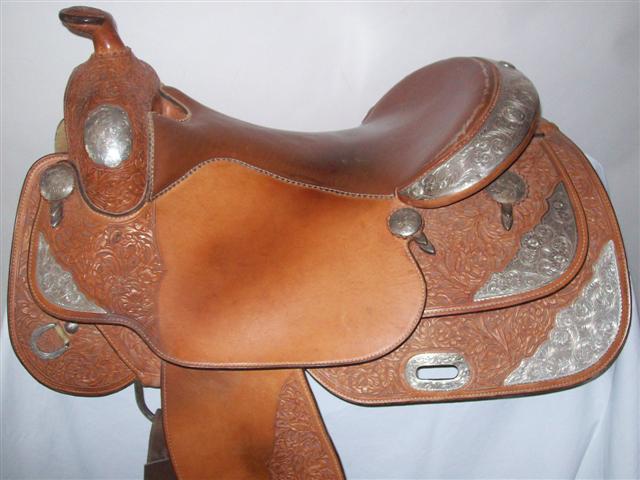 Used Saddle:- Image Number:0